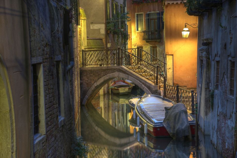 Venice: Legends, Anecdotes and Ghost Stories Walking Tour - Key points worth clocking before you go
