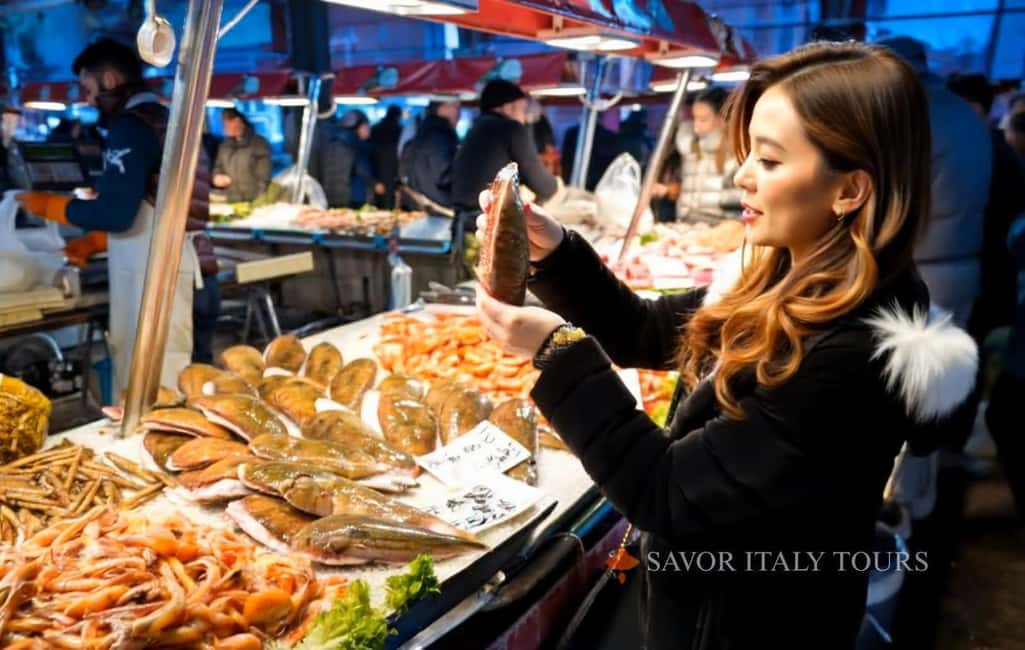 Venice: Local Fish Market With Cicchetti, Lunch, and Wine - Key things to know before you go