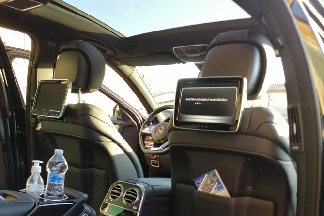 Venice Luxury Transfer To/From Marco Polo Airport & Piazzale Roma - Marco Polo to Piazzale Roma: pickup that removes the first headache