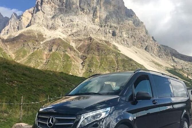 Venice Luxury Transfer To/From Marco Polo Airport & Piazzale Roma - Price and value: $233.66 per group for a reason