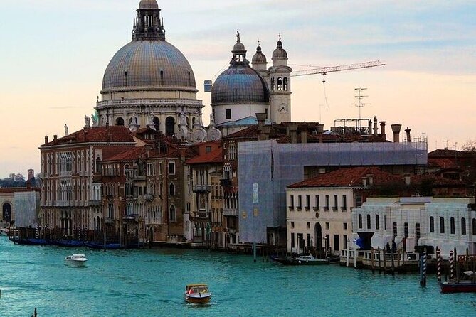 Venice Must See Attractions Walking Tour With A Guide - San Zaccaria finish: closing the loop with calm, not chaos