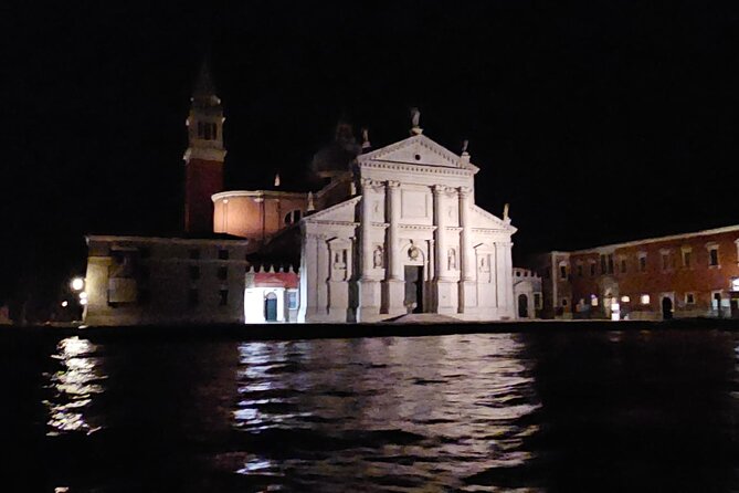 Venice Night Boat Tour from Zattere - Molino Stucky and the Giudecca Canal: the industrial-to-luxury contrast