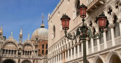 Venice: Private 2-Hour Doge's Palace Tour - Where you start: St. Mark’s area, right by Palazzo Ducale