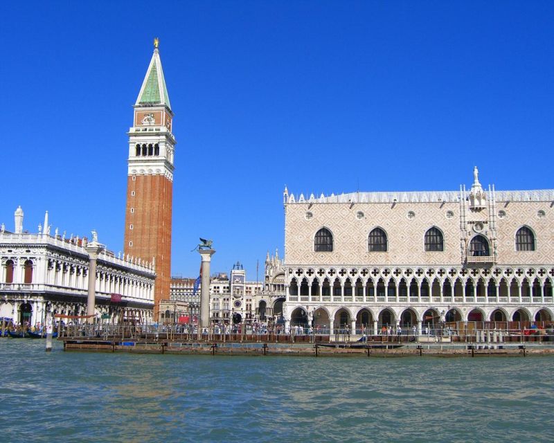 Venice: Private 2-Hour Walking Tour - From Rialto to canal streets: Venice’s everyday corridors