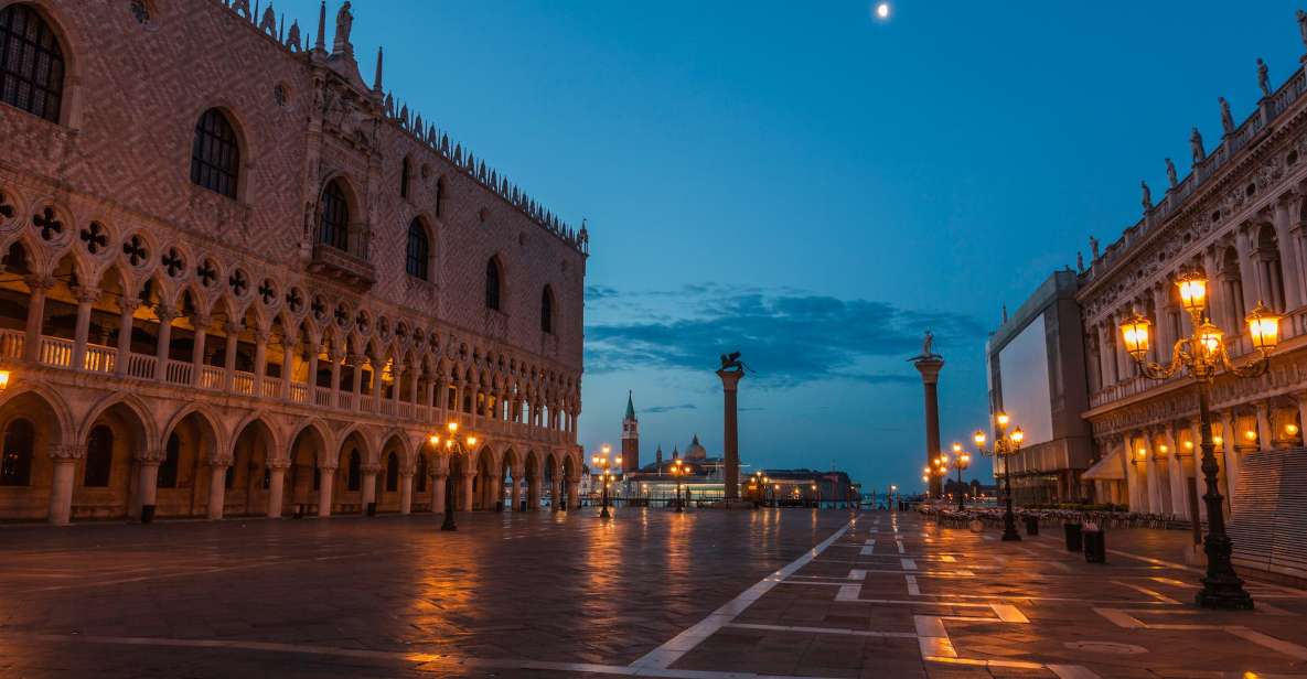 Venice: Private After Dark Tour and Gondola Ride - Marco Polo’s House and the Story of His Chinese Wife