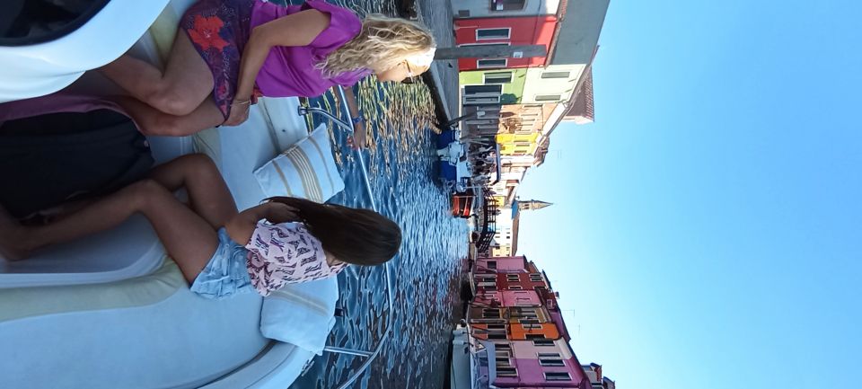 Venice: private boat tour to Murano, Burano, Torcello - Burano by boat: color, walking time, and the best kind of snack break