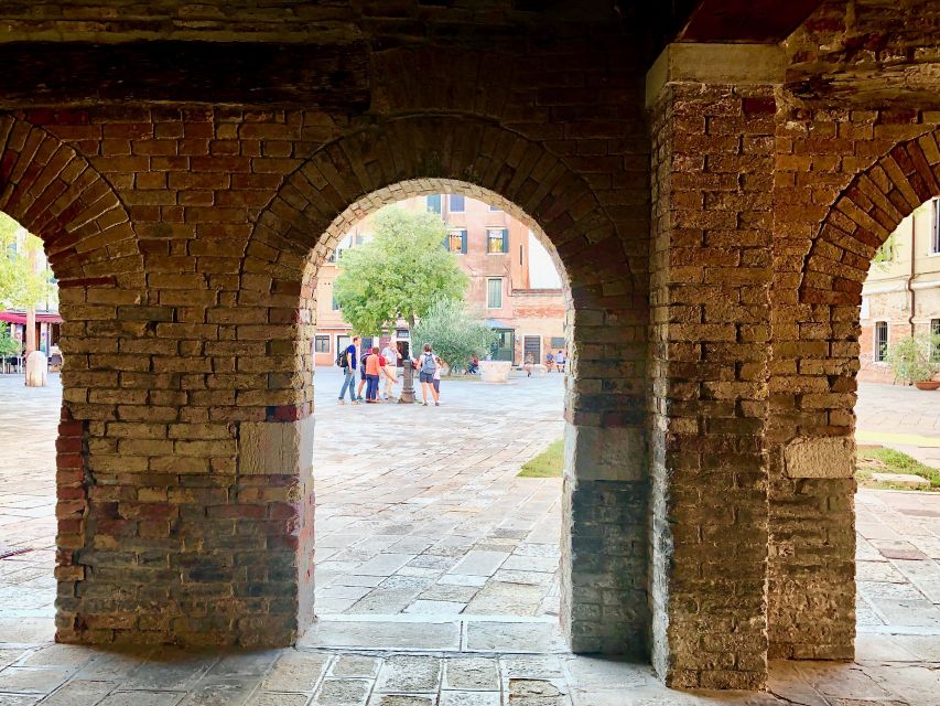 Venice: Private Cannaregio and Jewish Quarter Tour - Walking the Ghetto’s boundaries: 14th-century origins to today