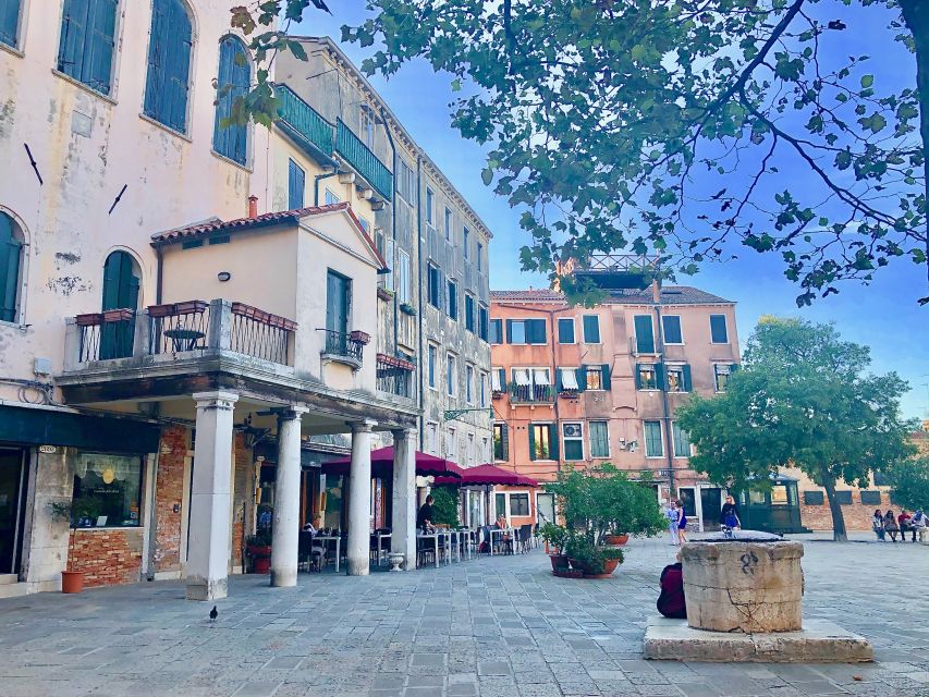 Venice: Private Cannaregio and Jewish Quarter Tour - Tintoretto’s Venice in Madonna dell’Orto and Sant’Alvise