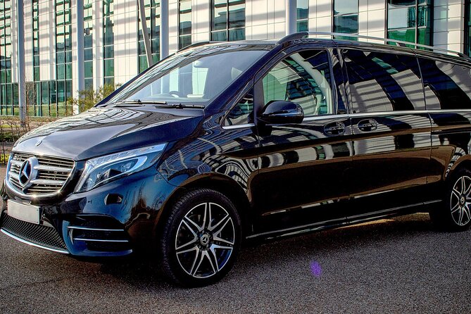 Venice Private Transfer to Ravenna Porto Corsini Cruise Terminal - The ride itself: Mercedes comfort, Wi-Fi, and luggage help