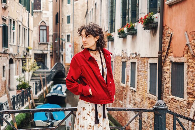 Venice Professional Photoshoot (up to 6 people included) - Price and value: when $95 becomes a smart decision