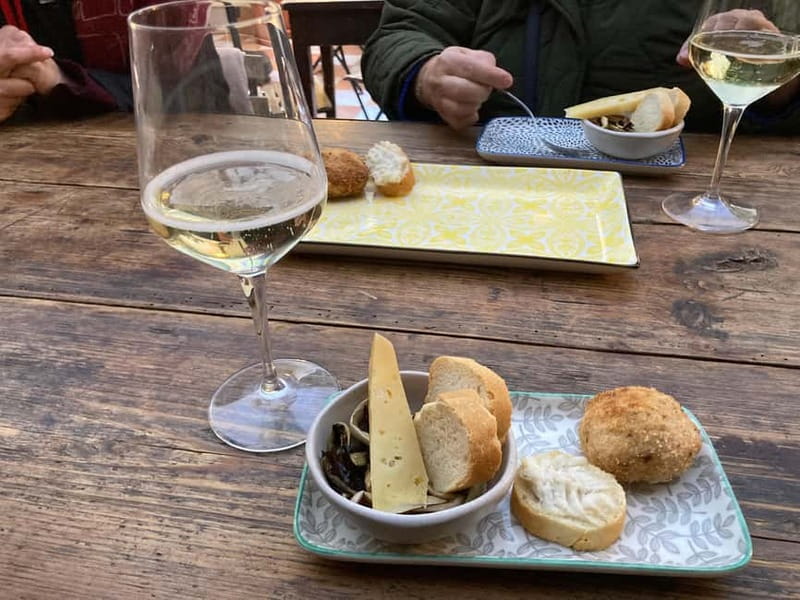 Venice: Rialto Market Street Food Tour - Rialto Market: Your Quick Start to Venetian Food Culture