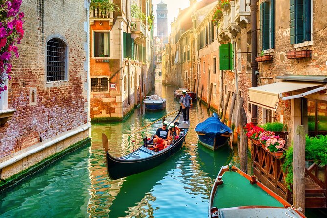 Venice Scavenger Hunt and Highlights Self Guided Audio Tour - Key Highlights You’ll Feel Right Away