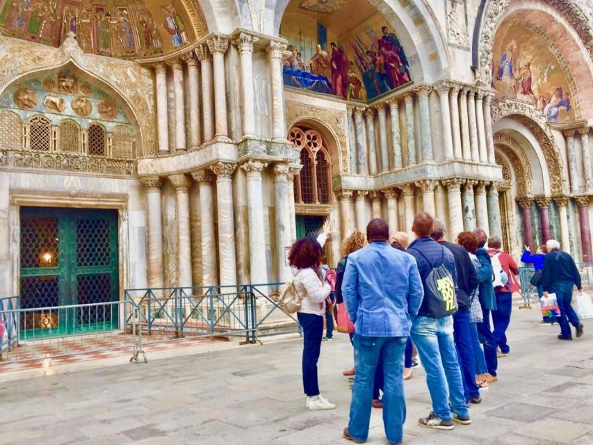 Venice: Skip-the-Line Doge’s Palace & Basilica Walking Tour - Getting started at TU.RI.VE: where to meet and how not to miss the group