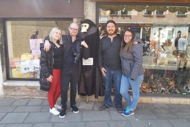 Venice Small Group Tour With Local Guide - Spotting the “hidden in plain sight” Venice you’d miss alone