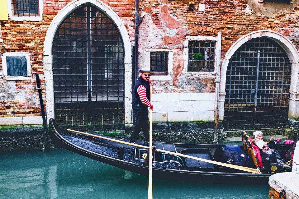Venice: St Mark's Basilica & Gondola in the afternoon - Inside St Mark’s Basilica: golden mosaics and marble inlay