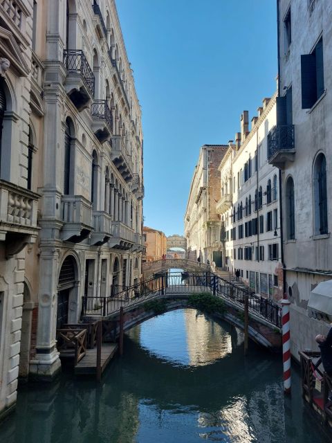 Venice: St. Mark's Basilica Tour with Doge's Palace Option - Prison tales and Casanova: the escape angle is unforgettable
