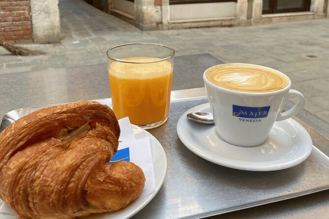 Venice Sunrise 1h Running Tour - Rialto Bridge to San Marco: what the hour feels like