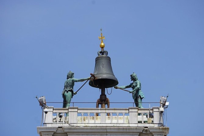 Venice Through a Local’s Eyes: Private Water Taxi & Walking Tour - Where You Start Near Rialto (and How to Plan Your Arrival)