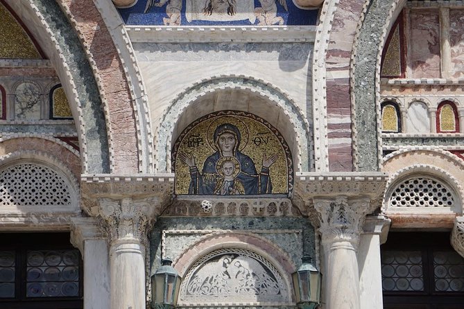 Venice Through a Local’s Eyes: Private Water Taxi & Walking Tour - Walking Venice Without a Map: How the Guide Makes It Click