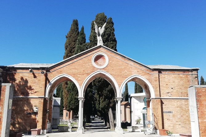 Venice's Cemetery on San Michele Island Tour - Key highlights worth showing up for