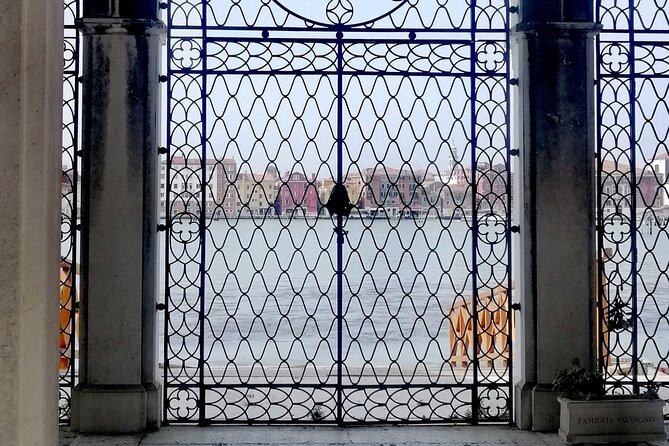 Venice's Cemetery on San Michele Island Tour - Small group size and a 2-hour rhythm that avoids cemetery fatigue