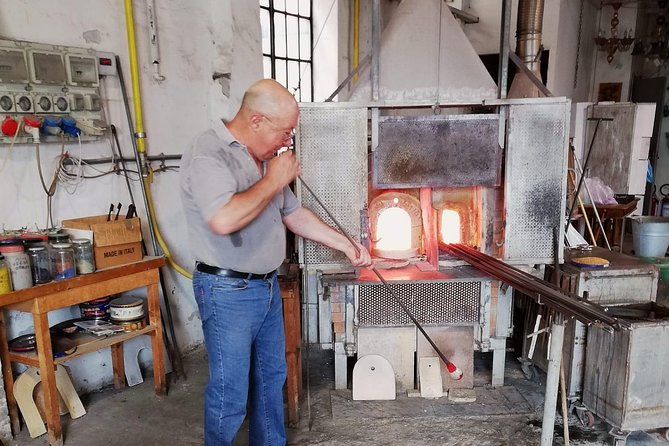 Vetreria Guarnieri Murano experience - Why Murano glass at Guarnieri feels worth the stop
